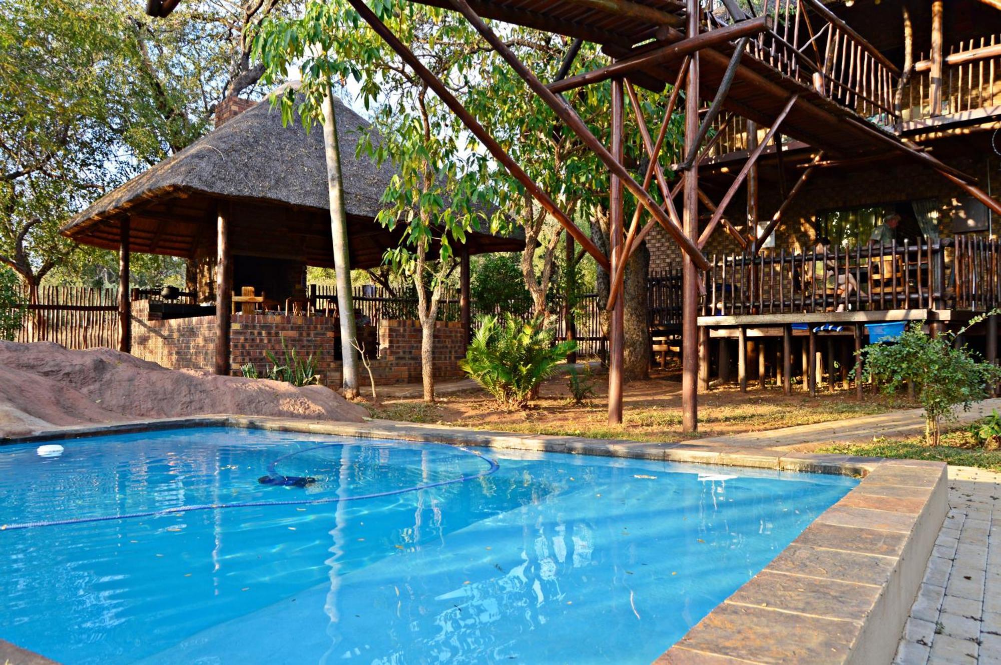 Bona Ngwenya Lodge & Safaris Marloth Park Exteriör bild