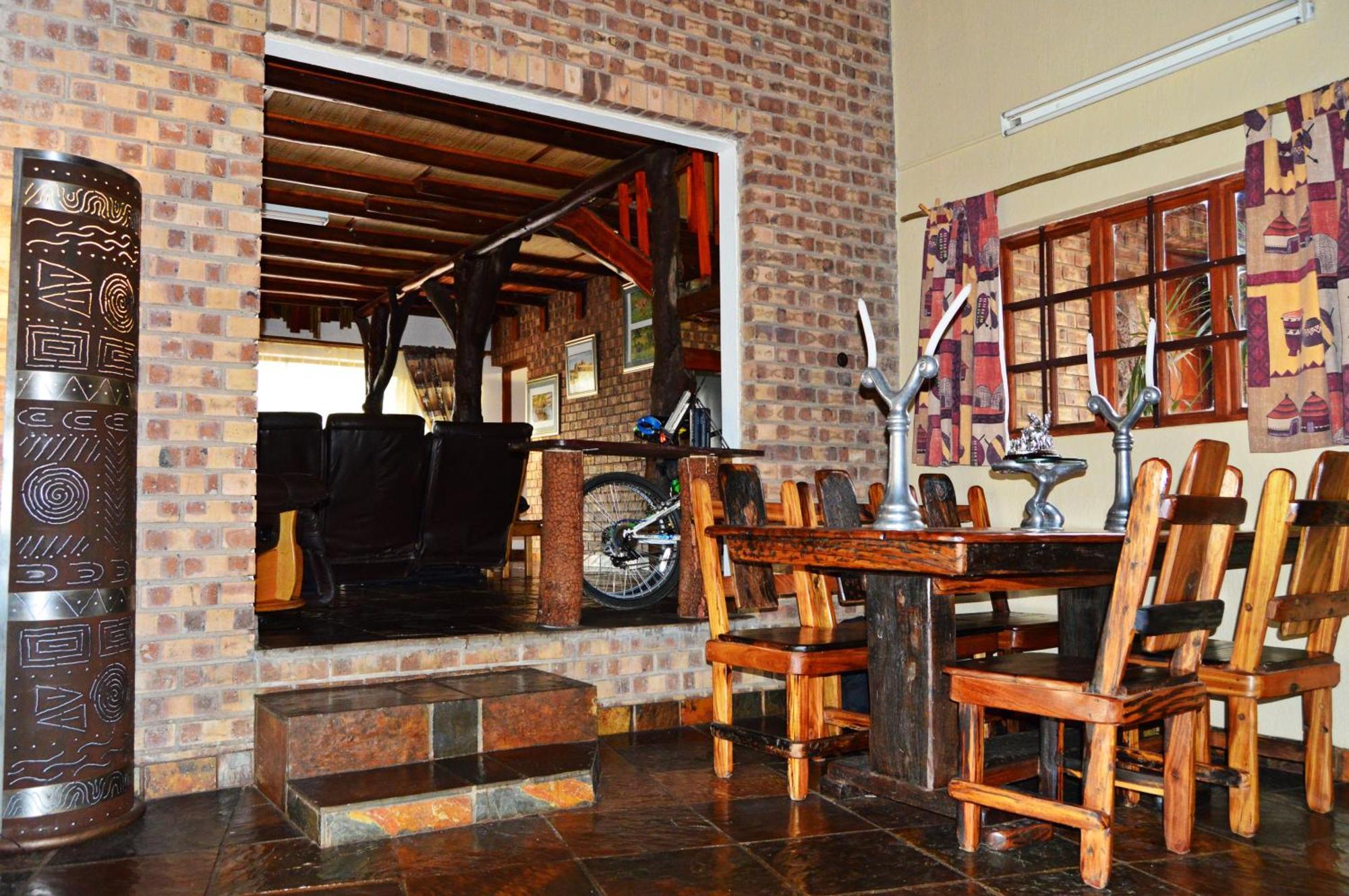 Bona Ngwenya Lodge & Safaris Marloth Park Exteriör bild